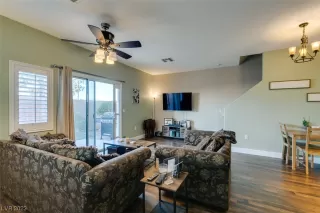 Photo #3: 2536422 Listing 