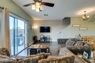 Photo #5: 2536422 Listing 