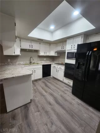 Photo #5: 2536425 Listing 