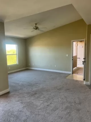 Photo #4: 2536426 Listing