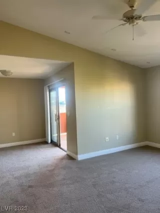 Photo #5: 2536426 Listing