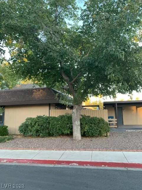 MLS: 2536435 Condo For Sale