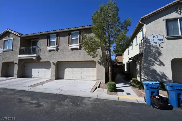 MLS: 2536478 Condo For Sale