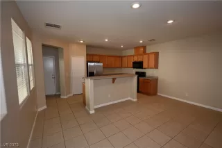 Photo #4: 2536478 Listing 