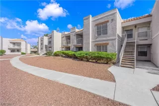 Photo #1: 2536488 Listing