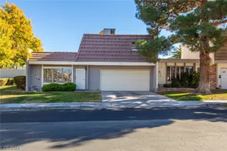 Photo #1: 2536507 Listing