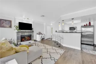 Photo #3: 2536532 Listing 