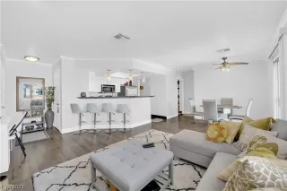 Photo #5: 2536532 Listing 