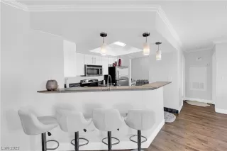 Photo #6: 2536532 Listing 