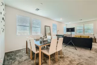 Photo #4: 2536542 Listing 