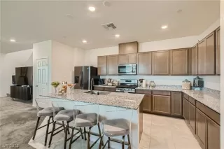 Photo #6: 2536542 Listing 