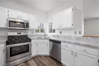 Photo #6: 2536568 Listing 
