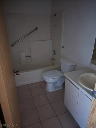 Photo #6: 2536571 Listing