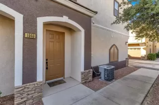 Photo #3: 2536617 Listing 