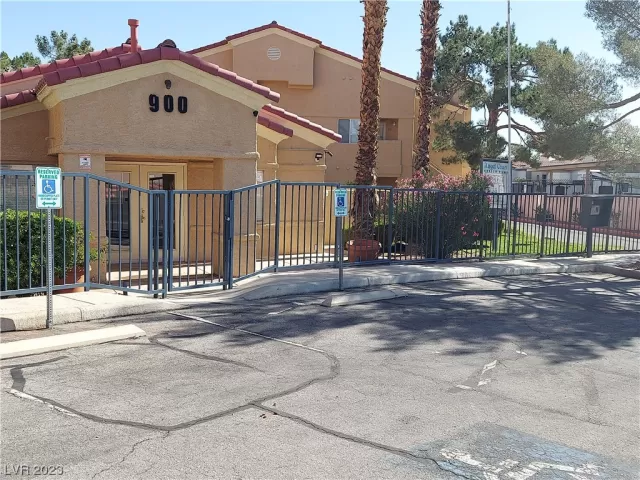 MLS: 2536650 Condo For Sale