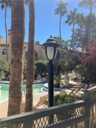 Photo #4: 2536682 Listing