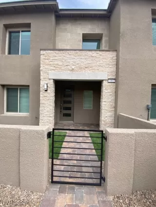 Photo #2: 2536719 Listing 