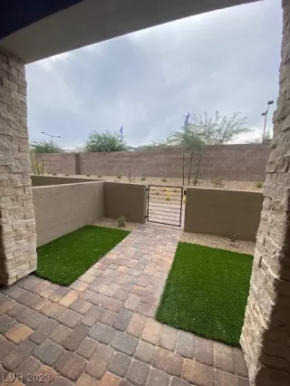 Photo #4: 2536719 Listing 