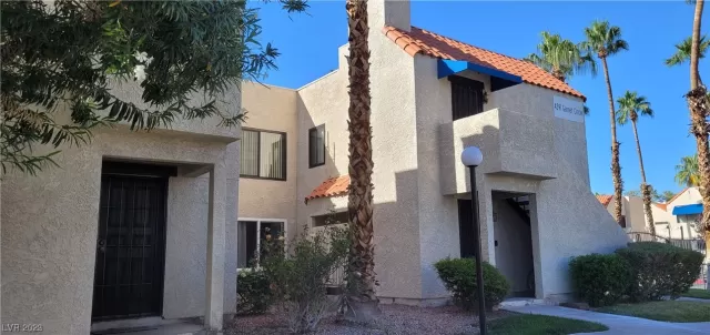 MLS: 2536749 Condo For Sale