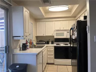 Photo #6: 2536791 Listing 