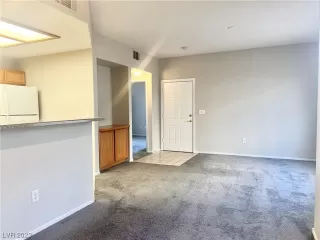 Photo #6: 2536808 Listing 