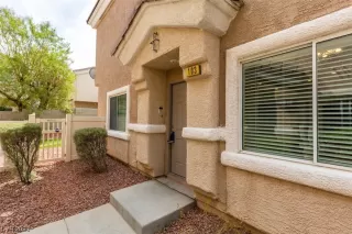 Photo #2: 2536831 Listing 