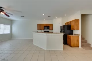 Photo #3: 2536831 Listing 