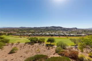 Photo #1: 2536844 Listing