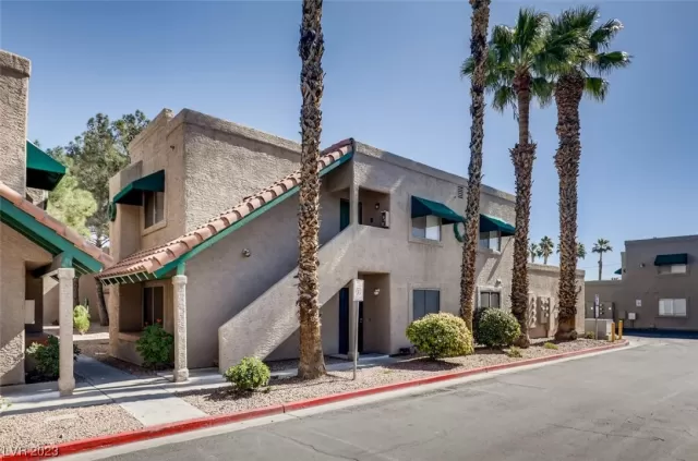 MLS: 2536849 Condo For Sale