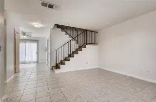 Photo #4: 2536849 Listing 