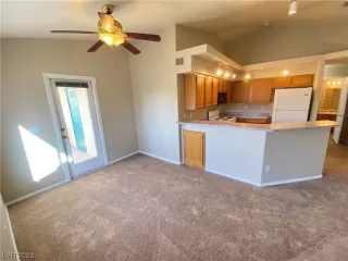 Photo #5: 2536854 Listing 