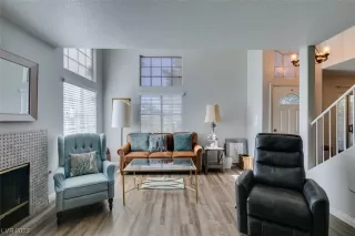 Photo #5: 2536866 Listing