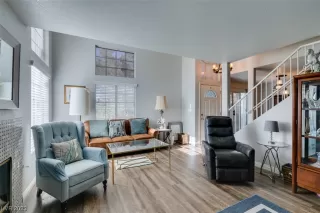 Photo #6: 2536866 Listing