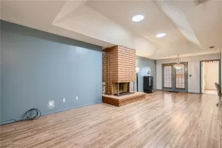 Photo #1: 2536867 Listing