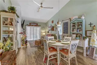 Photo #5: 2536871 Listing