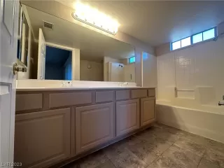 Photo #6: 2536937 Listing 