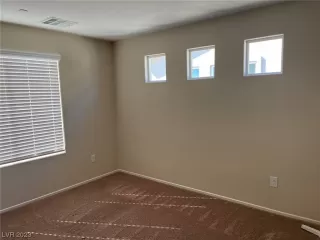 Photo #6: 2536972 Listing 