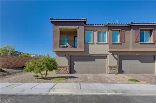 Photo #1: 2536980 Listing