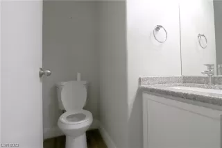 Photo #6: 2537045 Listing 