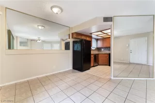 Photo #6: 2537062 Listing 