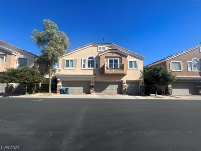 MLS: 2537074 Condo For Sale