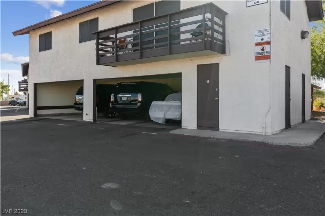 MLS: 2537178 Condo For Sale