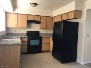 Photo #1: 2537183 Listing 