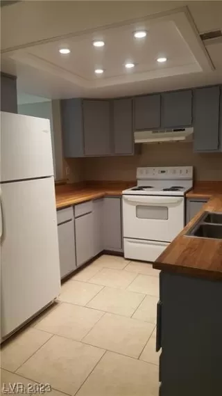 Photo #1: 2537194 Listing 