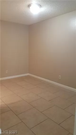 Photo #4: 2537194 Listing 