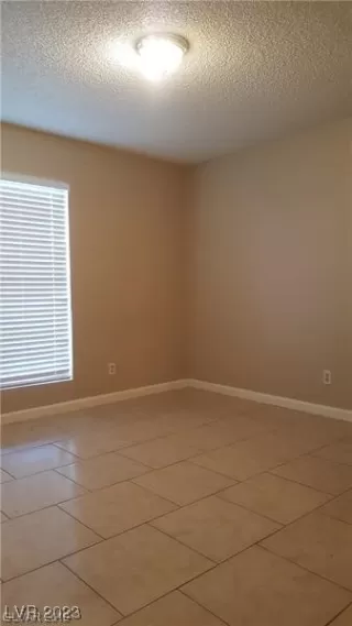 Photo #6: 2537194 Listing 