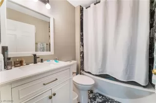 Photo #5: 2537200 Listing