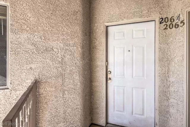 MLS: 2537203 Condo For Sale
