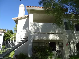 Photo #1: 2537253 Listing 