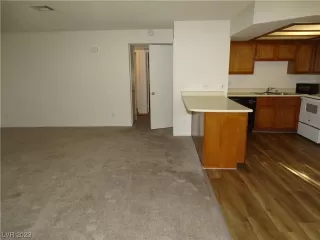 Photo #5: 2537253 Listing 